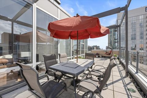 Tiny photo for Evanston, IL 60201 (MLS # 12625472)