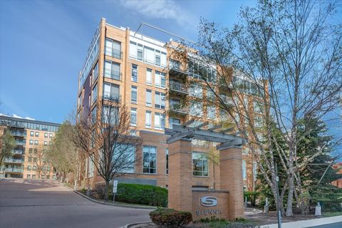 Tiny photo for Evanston, IL 60201 (MLS # 12625472)