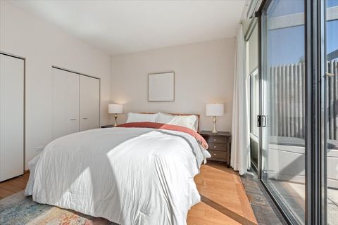 Tiny photo for Evanston, IL 60201 (MLS # 12625472)