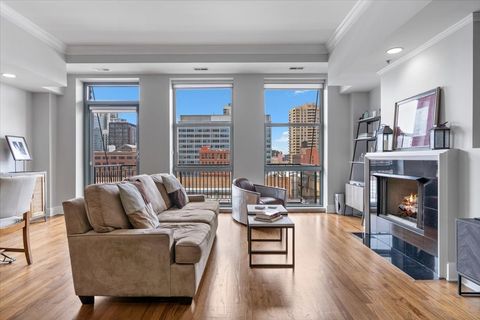 Tiny photo for 165 N Canal Street #706, Chicago, IL 60606 (MLS # 12560289)