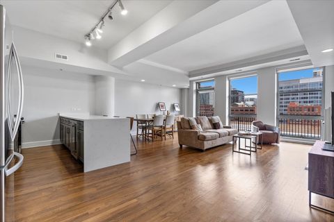 Tiny photo for 165 N Canal Street #706, Chicago, IL 60606 (MLS # 12560289)
