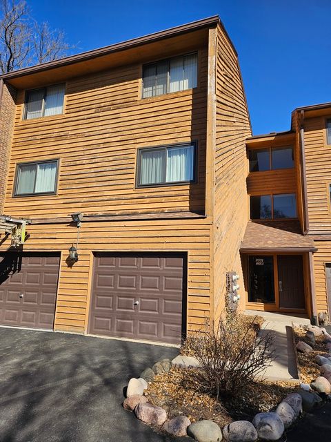 Photo of 9551 Arrowhead Drive #2F, Hickory Hills, IL 60457 (MLS # 12591577)