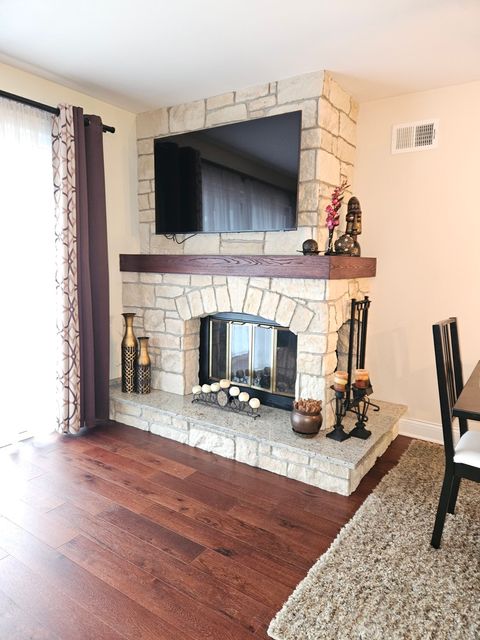 Tiny photo for 9551 Arrowhead Drive #2F, Hickory Hills, IL 60457 (MLS # 12591577)