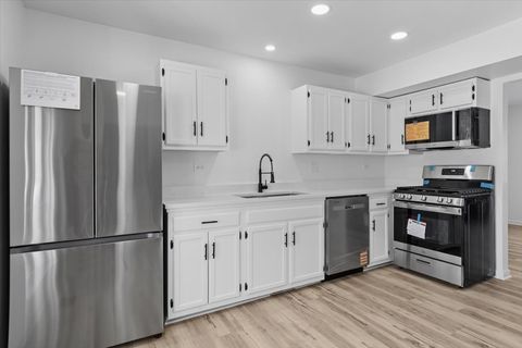 Tiny photo for 3S184 Birchwood Drive, Warrenville, IL 60555 (MLS # 12556136)