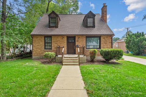 Photo of 29 S Weston Avenue, Elgin, IL 60123 (MLS # 12428286)