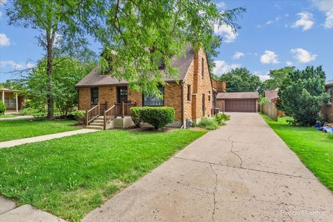 Tiny photo for 29 S Weston Avenue, Elgin, IL 60123 (MLS # 12428286)