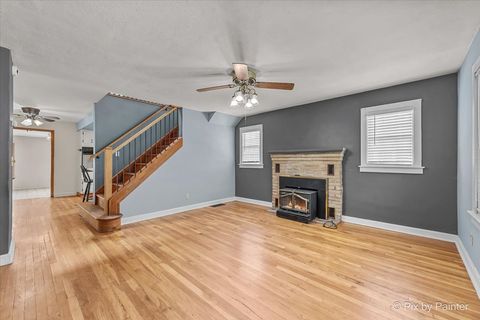 Tiny photo for 29 S Weston Avenue, Elgin, IL 60123 (MLS # 12428286)