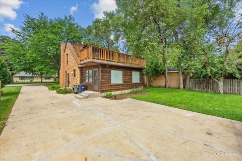 Tiny photo for 29 S Weston Avenue, Elgin, IL 60123 (MLS # 12428286)