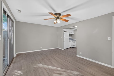 Tiny photo for 3023 Wakefield Drive #F, Carpentersville, IL 60110 (MLS # 12791318)
