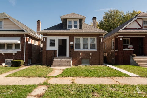 Tiny photo for 8917 S Elizabeth Street, Chicago, IL 60620 (MLS # 12795409)