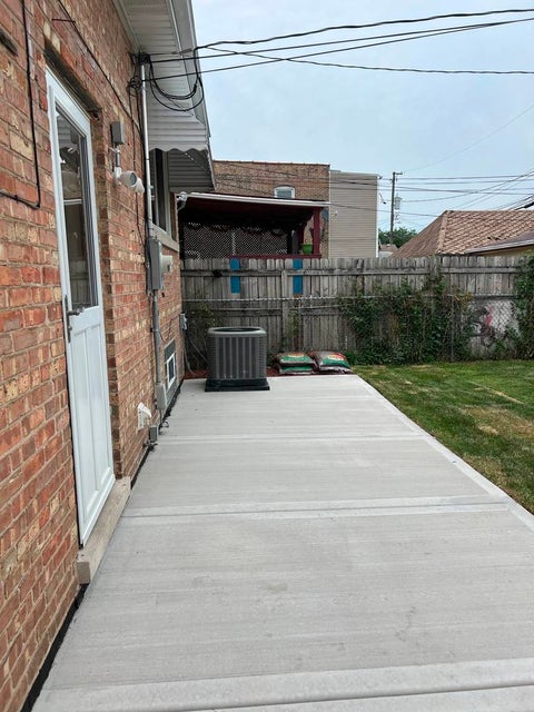 Tiny photo for 5749 W 63rd Place, Chicago, IL 60638 (MLS # 12745317)