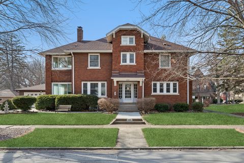 Photo of 2311 12th Street, Moline, IL 61265 (MLS # 12567204)