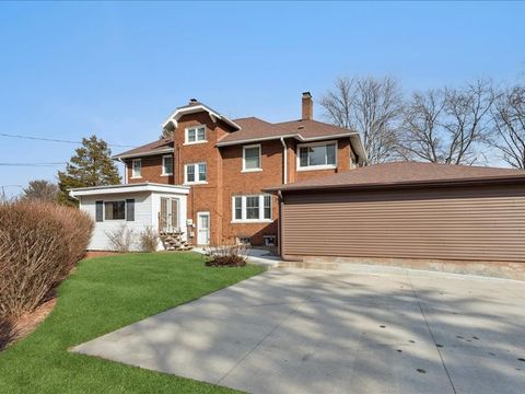 Tiny photo for 2311 12th Street, Moline, IL 61265 (MLS # 12567204)