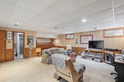 Tiny photo for 1406 E Pennsylvania Avenue, Urbana, IL 61801 (MLS # 12754757)