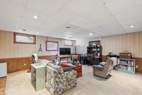 Tiny photo for 1406 E Pennsylvania Avenue, Urbana, IL 61801 (MLS # 12754757)