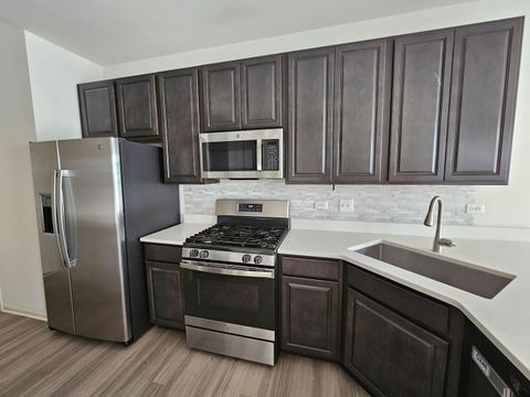 Tiny photo for 2049 Stuttle Road, Batavia, IL 60510 (MLS # 12567030)