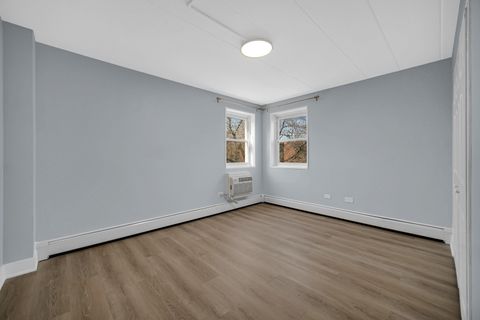 Tiny photo for 6161 N HOYNE Avenue #302, Chicago, IL 60659 (MLS # 12568814)