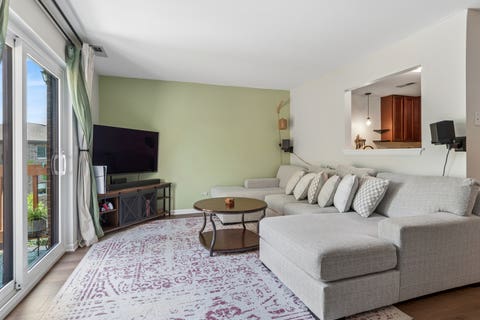 Tiny photo for 2234 Abbeywood Drive #C, Lisle, IL 60532 (MLS # 12690218)