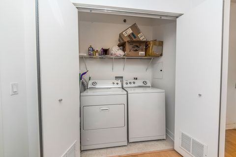 Tiny photo for 8 E RANDOLPH Street #2107, Chicago, IL 60601 (MLS # 12594584)