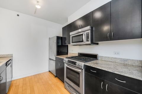 Tiny photo for 8 E RANDOLPH Street #2107, Chicago, IL 60601 (MLS # 12594584)