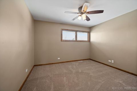 Tiny photo for 104 Briar Lane, North Aurora, IL 60542 (MLS # 12530120)