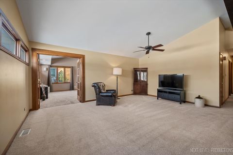 Tiny photo for 104 Briar Lane, North Aurora, IL 60542 (MLS # 12530120)