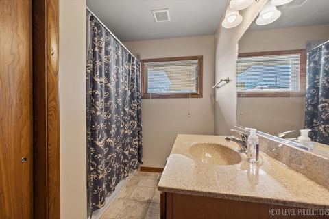 Tiny photo for 104 Briar Lane, North Aurora, IL 60542 (MLS # 12530120)