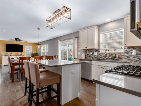 Tiny photo for 1802 Oxford Way, Joliet, IL 60431 (MLS # 12554650)