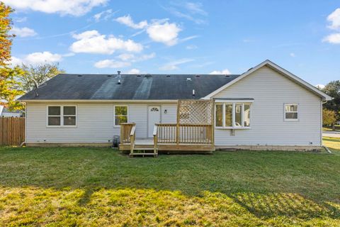 Tiny photo for 2337 Golfview Drive, Joliet, IL 60435 (MLS # 12526347)