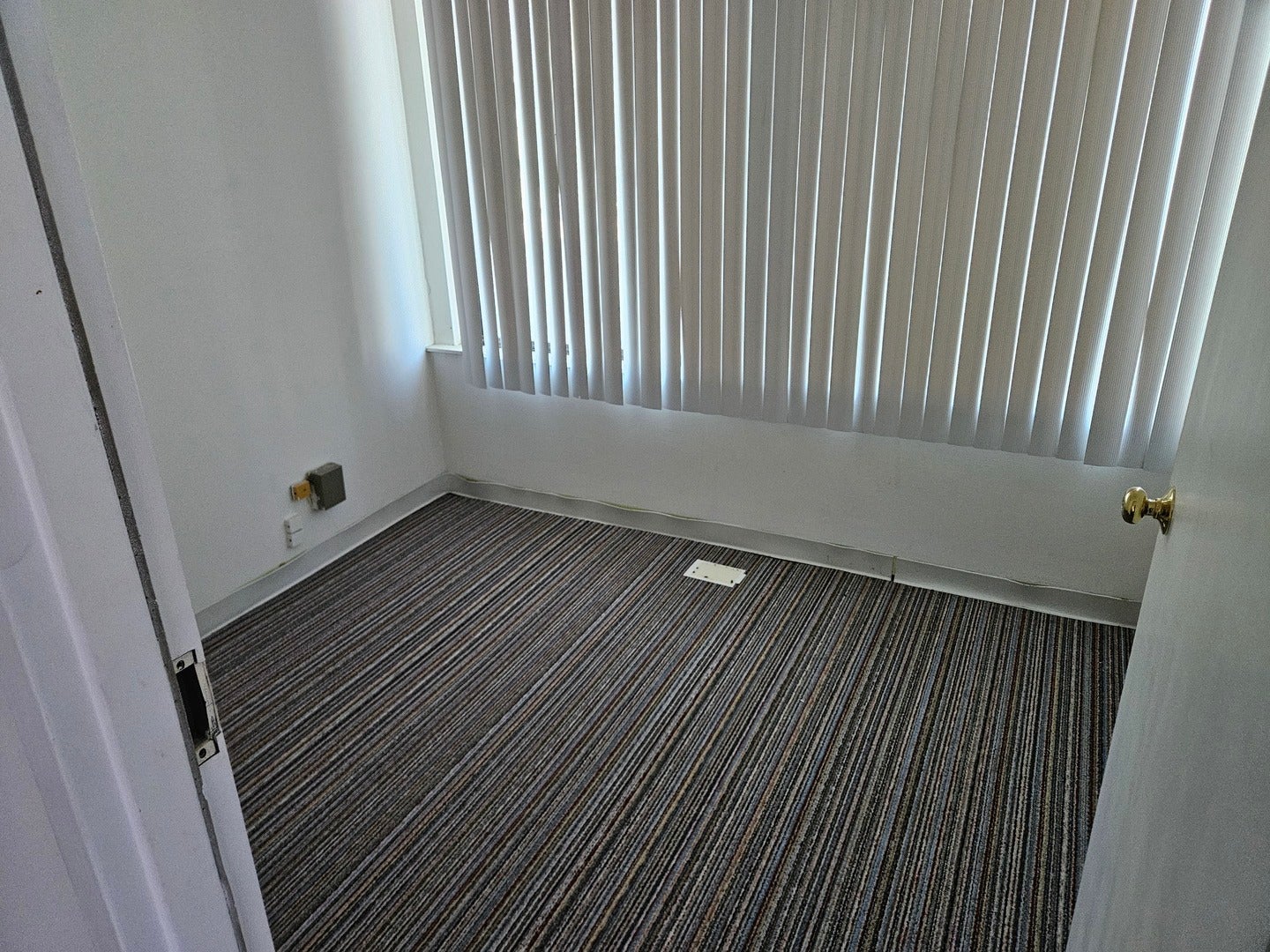 4410 Roosevelt Road 213