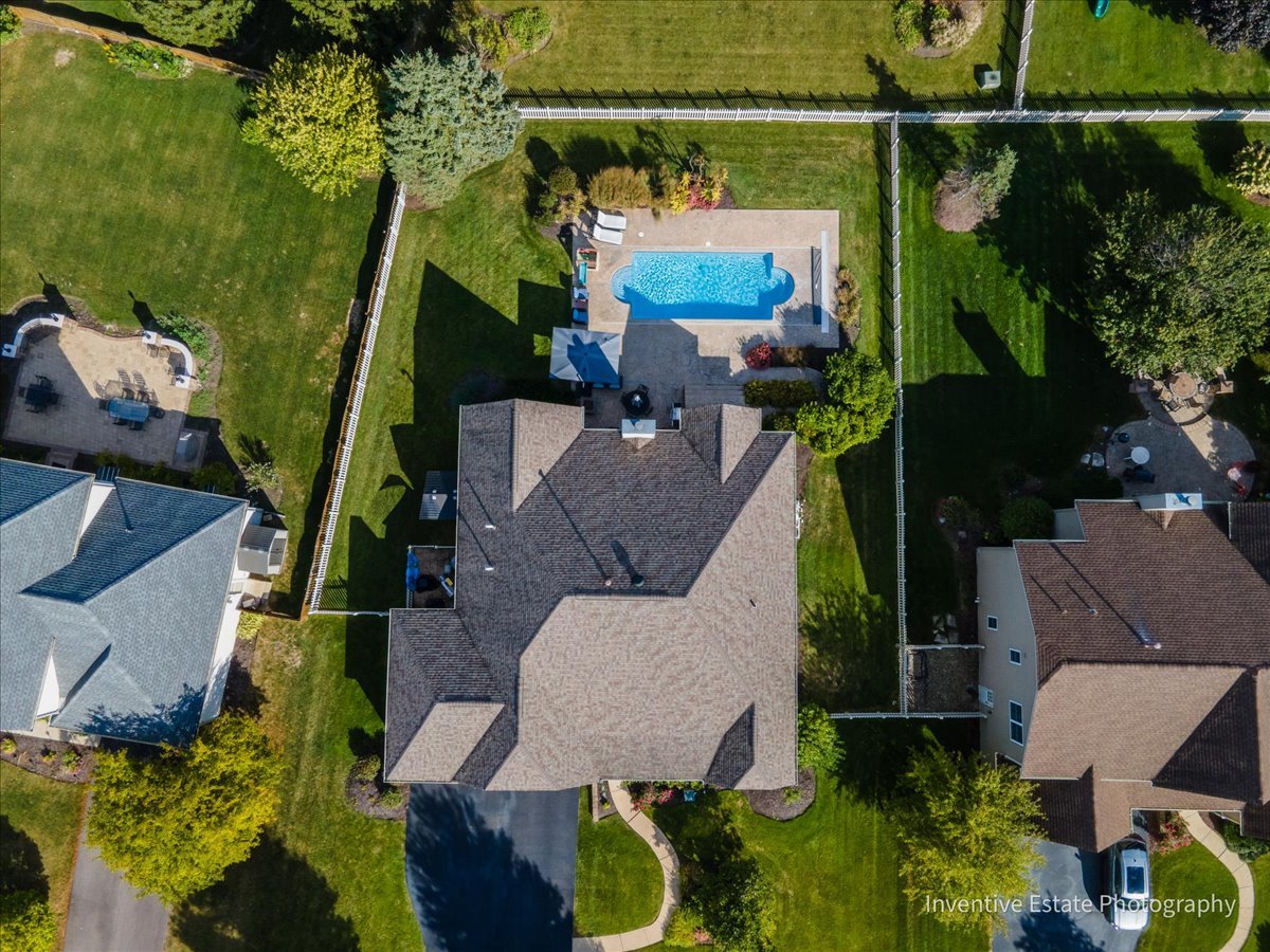 Properties 4 483 Glover Drive