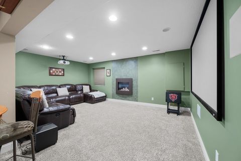 Tiny photo for 4220 E 48TH Street, Davenport, IA 52807 (MLS # 12574520)