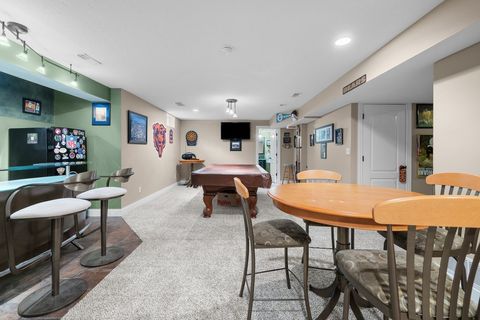 Tiny photo for 4220 E 48TH Street, Davenport, IA 52807 (MLS # 12574520)