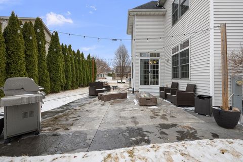 Tiny photo for 4220 E 48TH Street, Davenport, IA 52807 (MLS # 12574520)