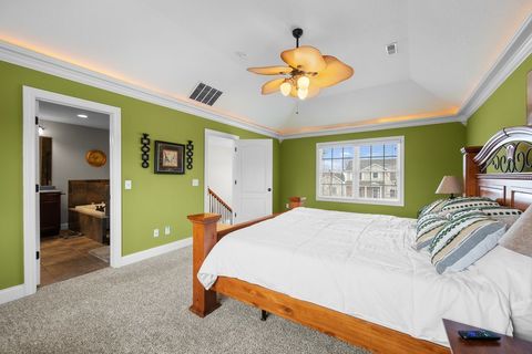 Tiny photo for 4220 E 48TH Street, Davenport, IA 52807 (MLS # 12574520)