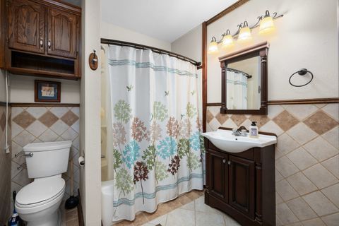 Tiny photo for 817 Grant Street, Bettendorf, IA 52722 (MLS # 12586911)