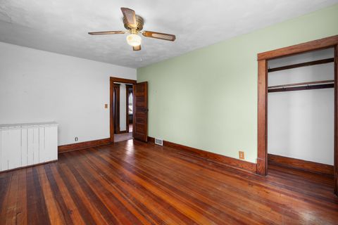 Tiny photo for 817 Grant Street, Bettendorf, IA 52722 (MLS # 12586911)