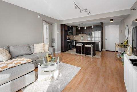 Tiny photo for 1309 N Wells Street #506, Chicago, IL 60610 (MLS # 12519906)