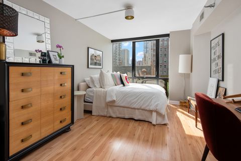 Tiny photo for 1309 N Wells Street #506, Chicago, IL 60610 (MLS # 12519906)