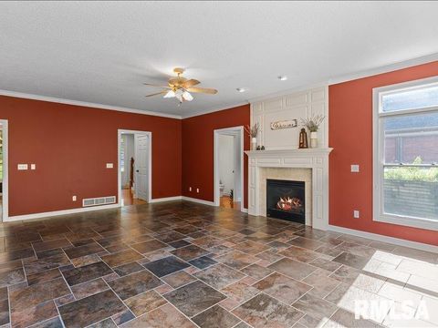 Tiny photo for 6800 RIDGES Court, Bettendorf, IA 52722 (MLS # QC4267350)