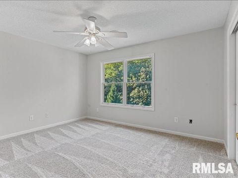 Tiny photo for 6800 RIDGES Court, Bettendorf, IA 52722 (MLS # QC4267350)