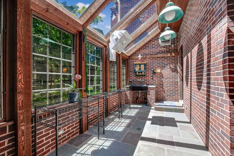 Tiny photo for 546 Lakeland Drive, Lake Bluff, IL 60044 (MLS # 12419465)