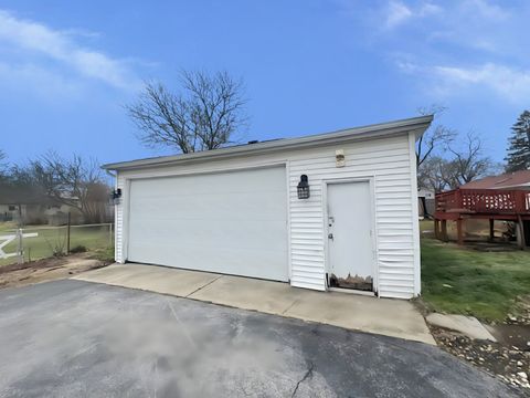 Tiny photo for 202 E Rose Street, Glenwood, IL 60425 (MLS # 12595292)