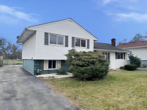 Tiny photo for 202 E Rose Street, Glenwood, IL 60425 (MLS # 12595292)