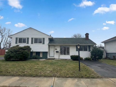 Photo of 202 E Rose Street, Glenwood, IL 60425 (MLS # 12595292)