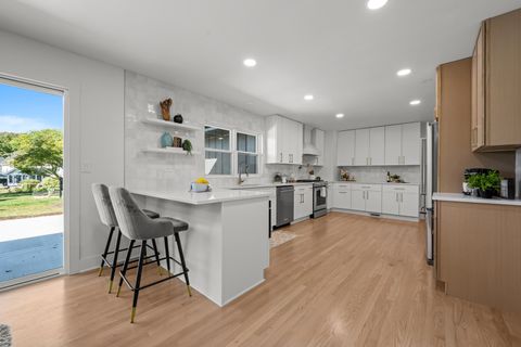 Tiny photo for 1405 N West Street, Naperville, IL 60563 (MLS # 12484450)