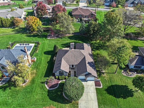 Tiny photo for 22001 Oakton Avenue, Frankfort, IL 60423 (MLS # 12793428)