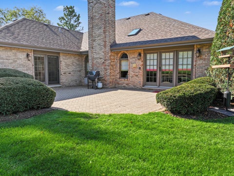 Tiny photo for 22001 Oakton Avenue, Frankfort, IL 60423 (MLS # 12793428)