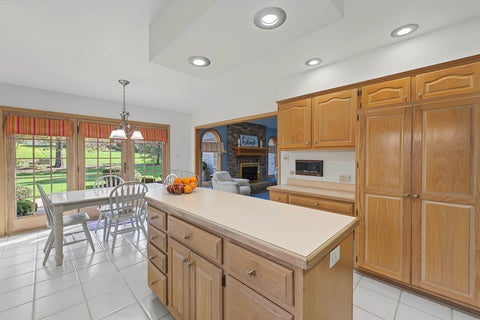 Tiny photo for 22001 Oakton Avenue, Frankfort, IL 60423 (MLS # 12793428)