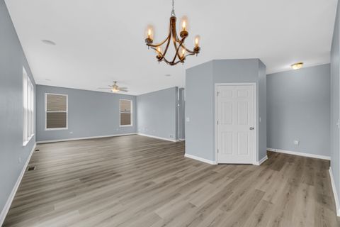 Tiny photo for 984 Ashbrook Circle, Bolingbrook, IL 60440 (MLS # 12608002)